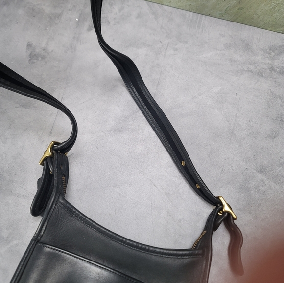 Coach Vintage Legacy Zip Bag 1999 - Picture 4 of 15